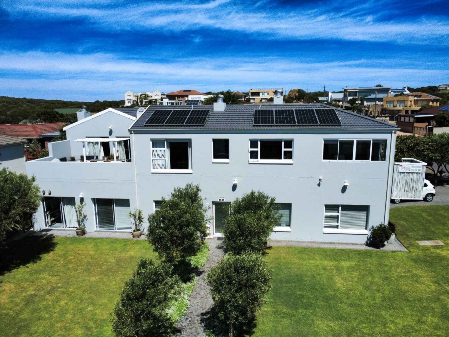 7 Bedroom Property for Sale in Stilbaai Wes Western Cape